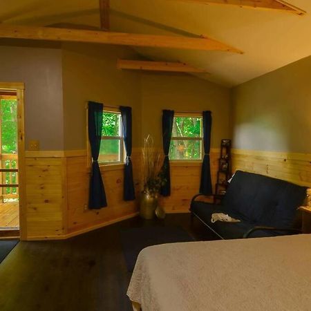 Foxtail Orchards - The Fox Den Villa Tazewell Екстериор снимка