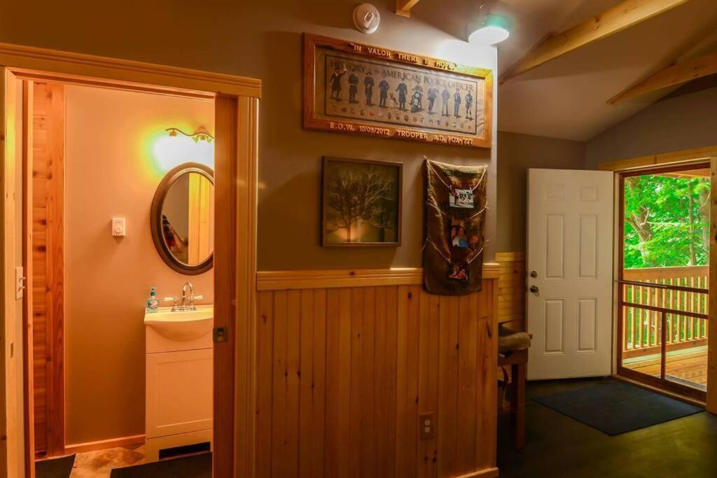 Foxtail Orchards - The Fox Den Villa Tazewell Екстериор снимка